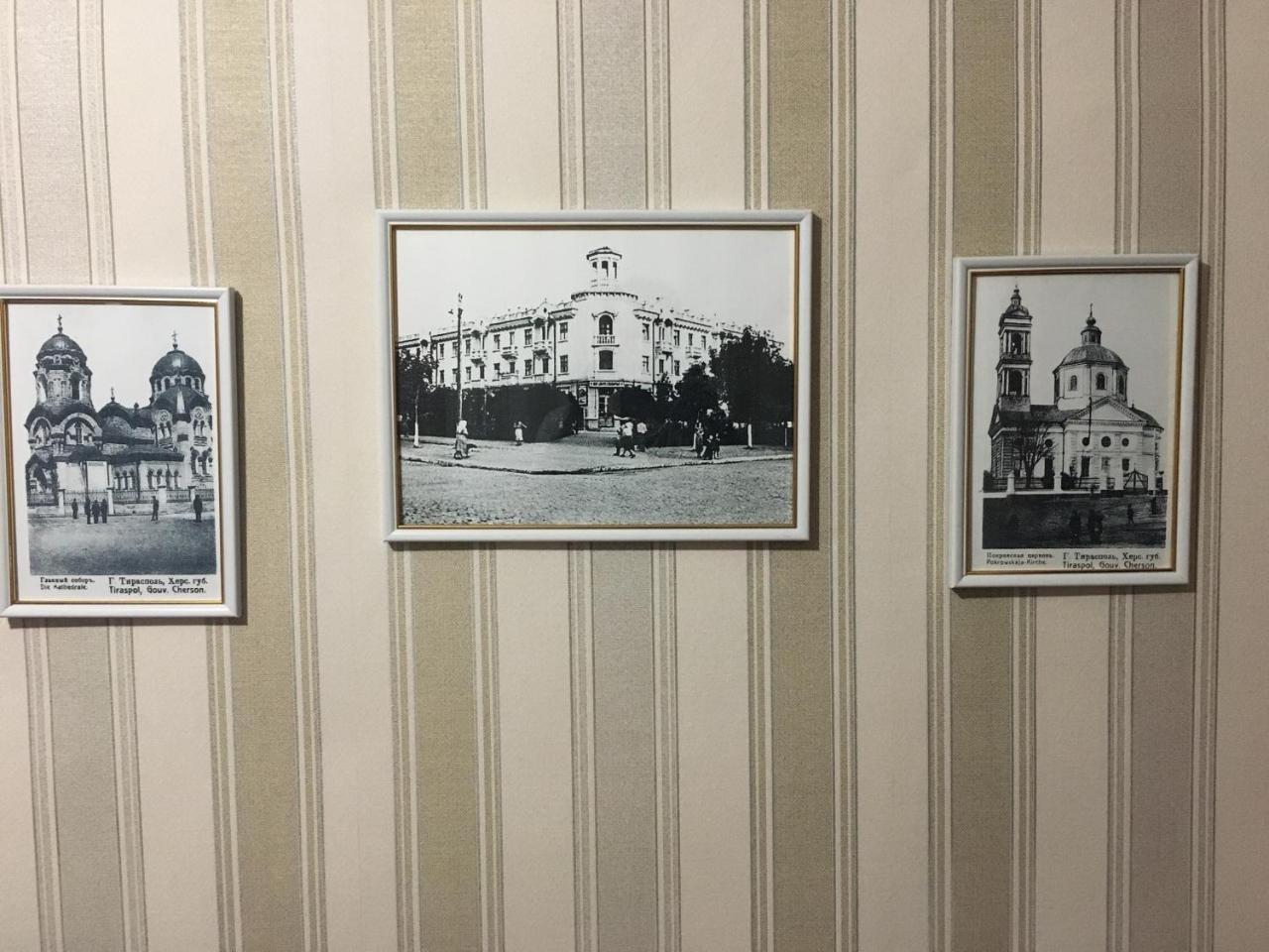 Old Tiraspol Hostel Exteriör bild